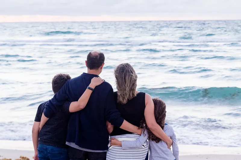 Parents reviewing minor child US citizenship renunciation requirements and consulate appointment process
